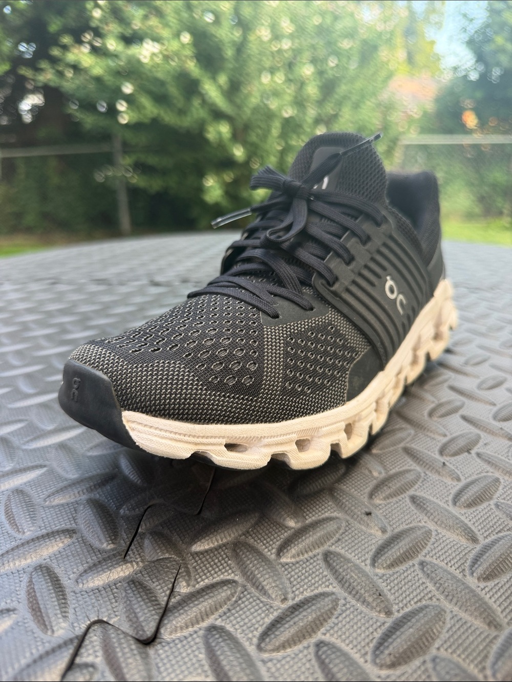 On Cloud Cloudswift Glacier Women’s Running  Sneakers size W 8